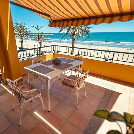 Apartamento Familiar Port-Saplaya Порт Саплая Екстериор снимка
